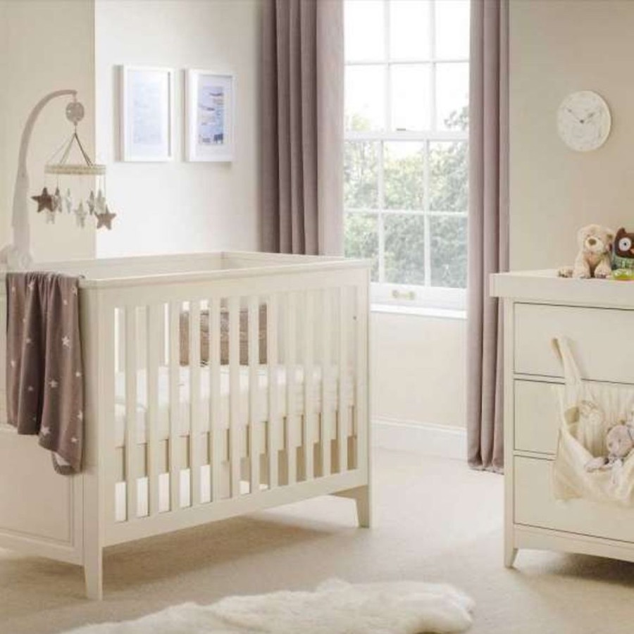 Nursery Little Dreamers | Cameo Cot Bed