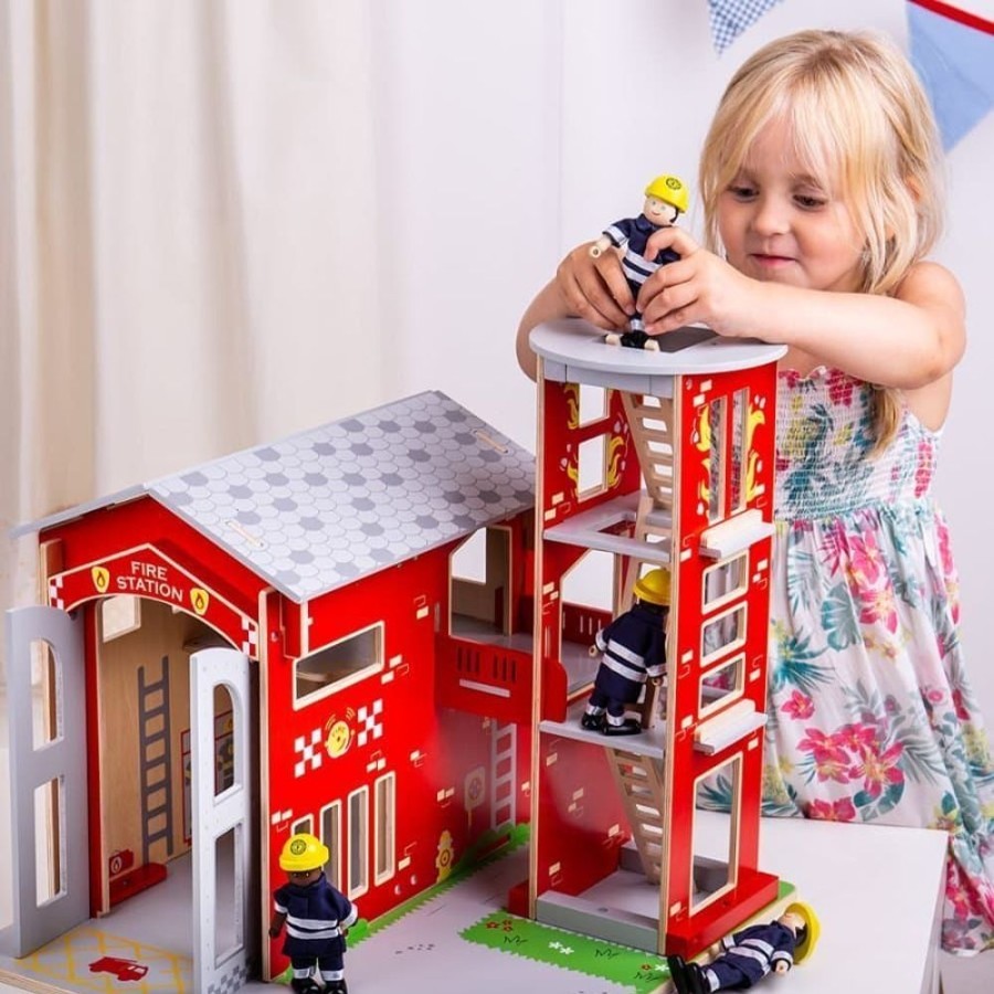 Wooden Toys Little Dreamers | Bigjigs City Fire Station